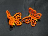 Filcový motýľ na štipci oranžový