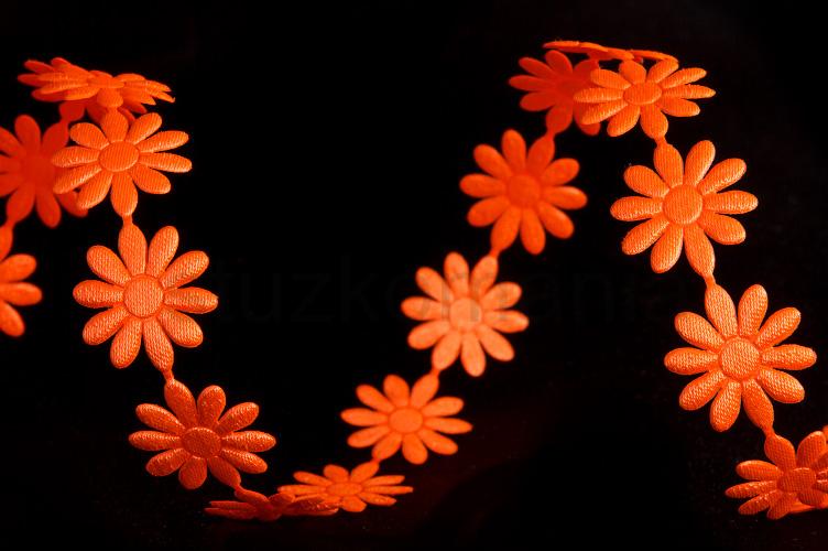 Prámik saténový kvet 17 mm oranžový neónový 97
