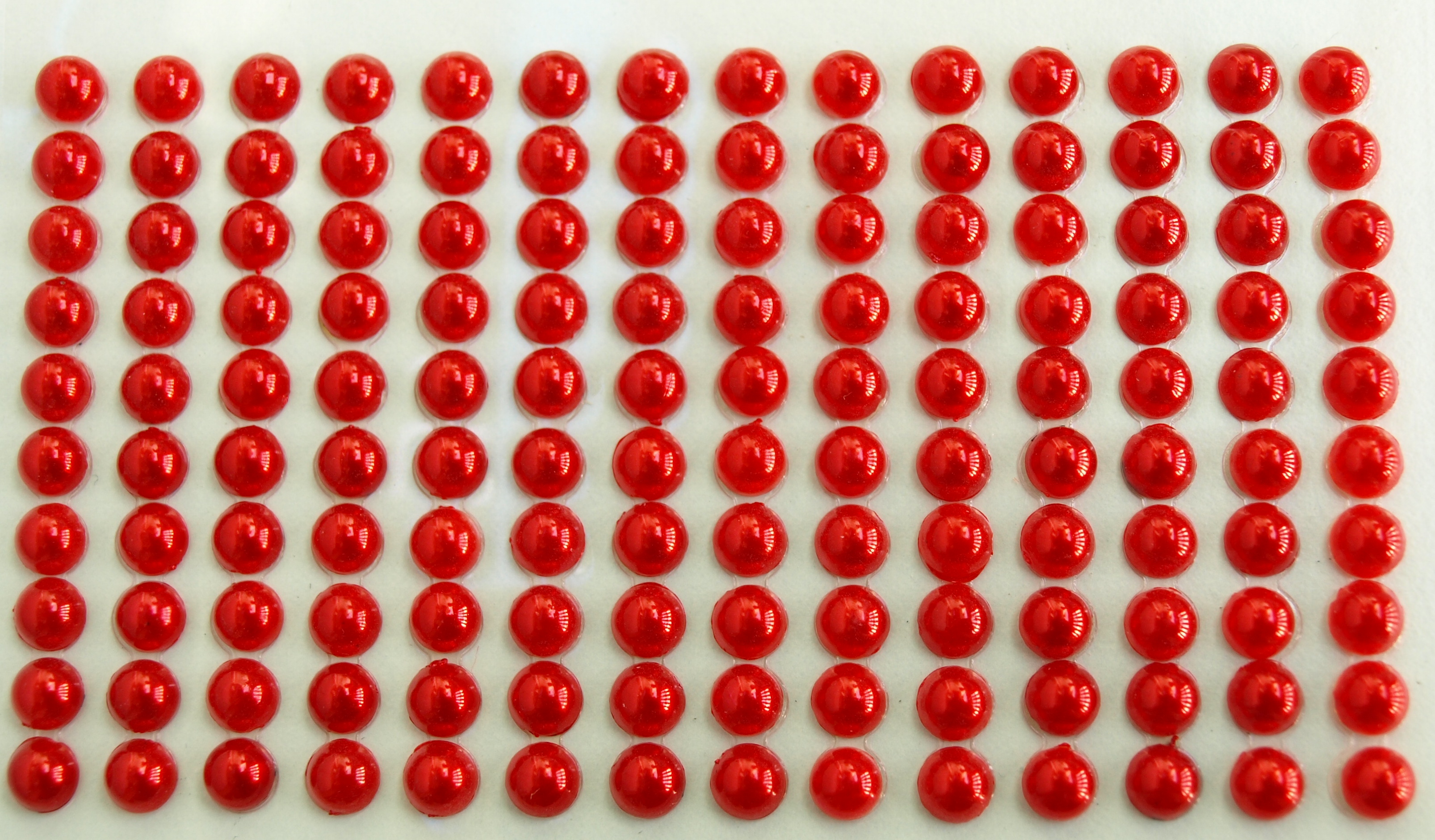 Samolepiace perličky 6 mm červená
