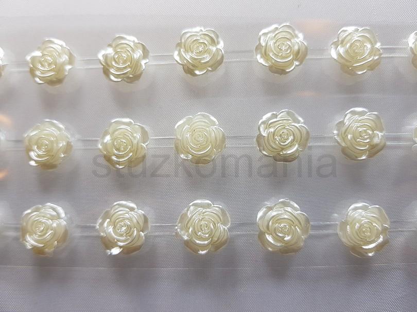 Nalepovacie ružičky krémové 12mm DY713