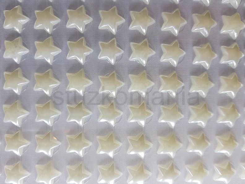 Nalepovacie hviezdičky krémové 10 mm DY725