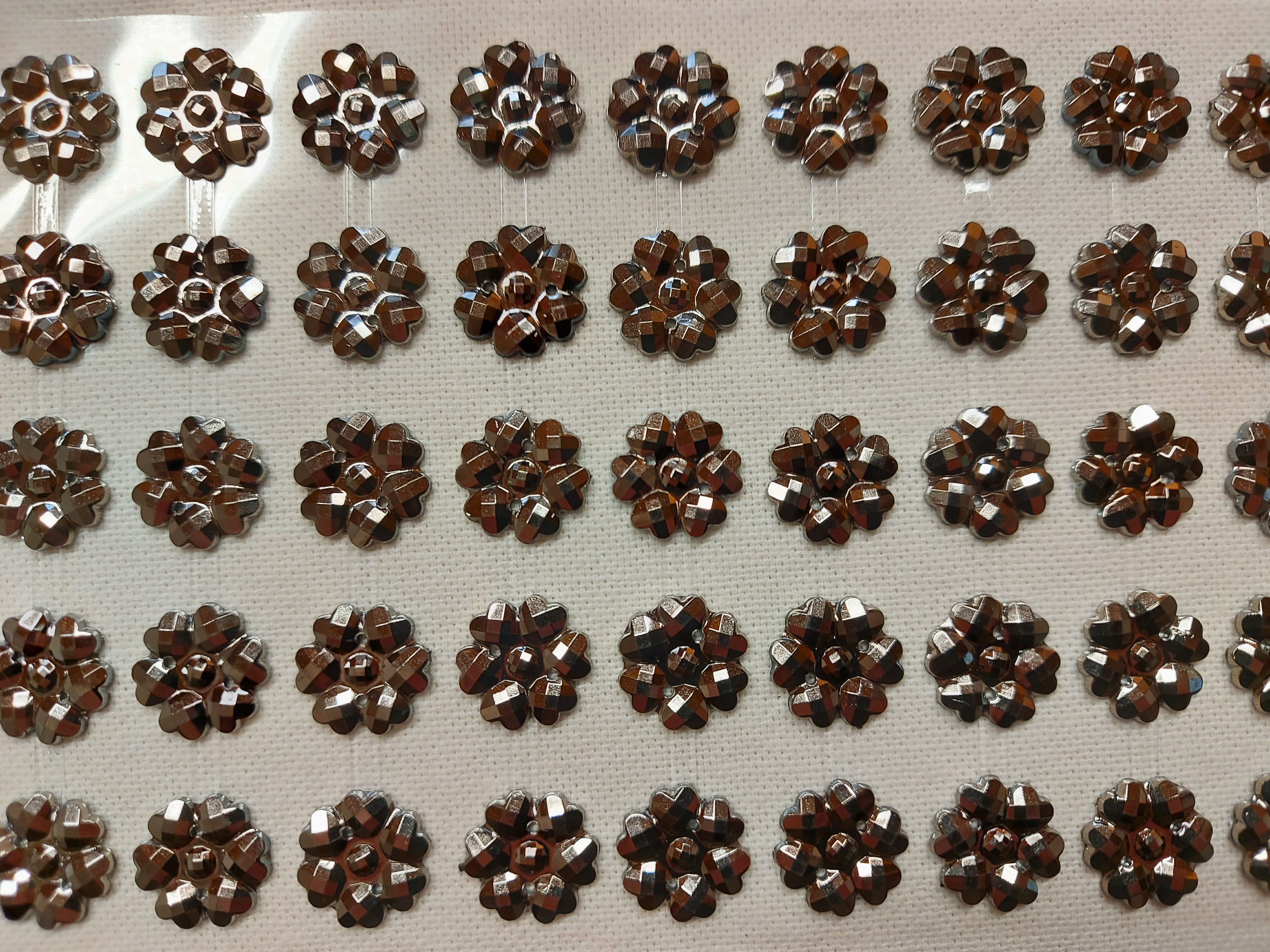 Nalepovacie kvietky 14 mm  DY635