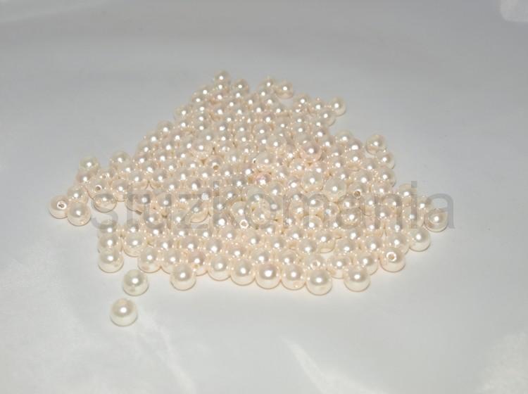 Perličky 8 mm smotanové
